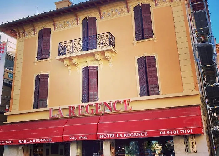 מלון La Regence וילפראנש-סור-מר