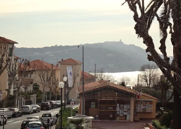 La Regence מלון וילפראנש-סור-מר